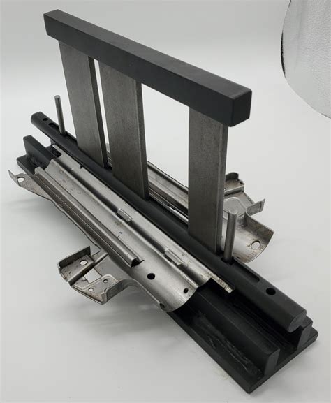 To use the jig, owners can imply insert a receiver flat and tighten down the 12-inch bolts included with the kit in order to form the receiver flat into a complete receiver. . Cetme model c receiver jig